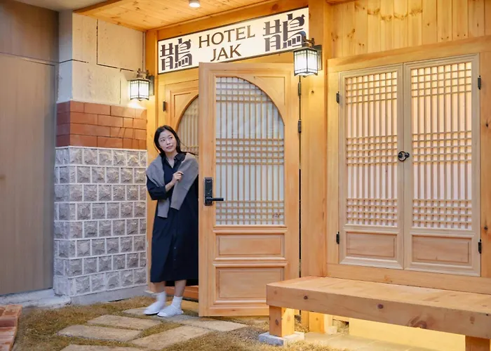 Insadong By Anook Hotel Seúl