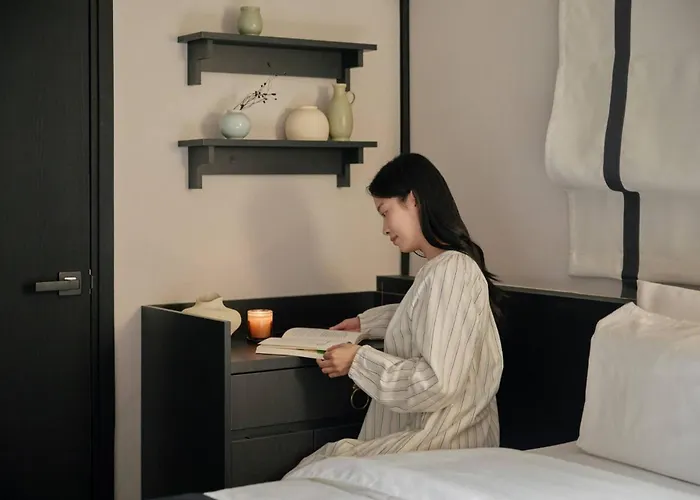 Insadong By Anook Hotel *